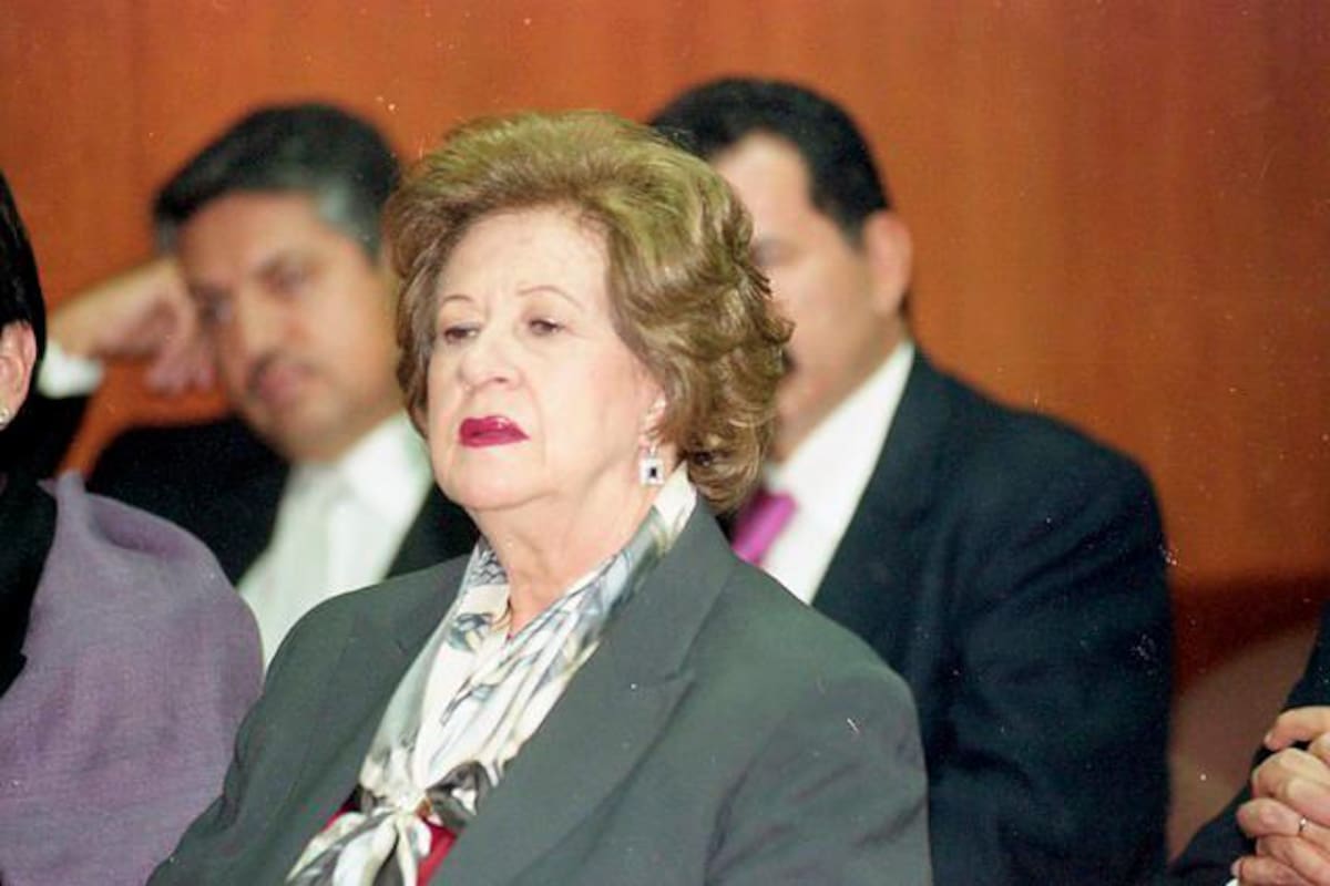 Fiscalía ocupó la casa de María Eugenia Rojas por carrusel de la contratación