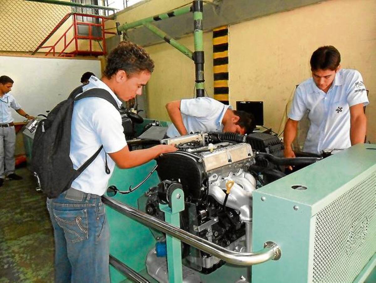 30 nuevos cursos abrirá el Sena en Córdoba.