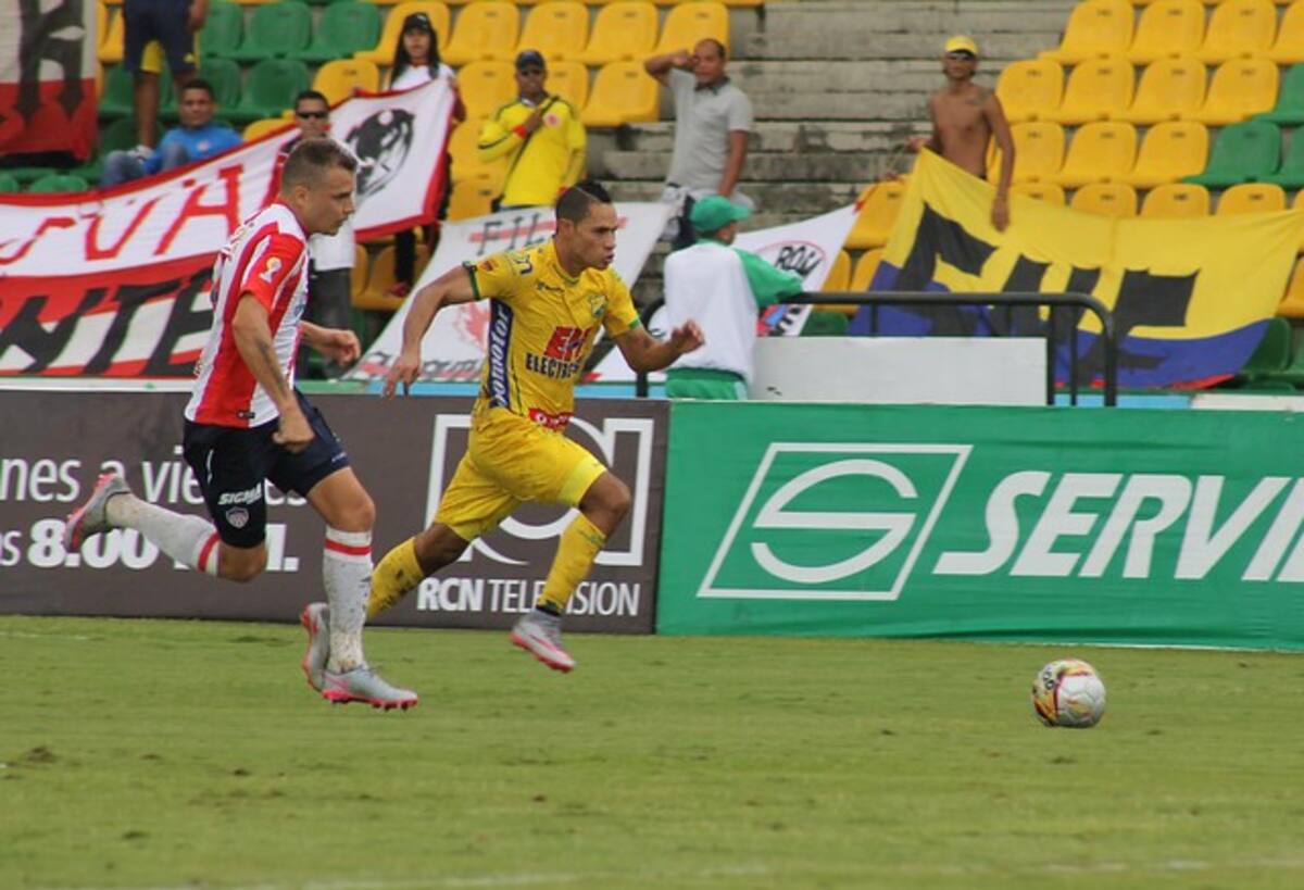 Huila y Junior empataron 2-2 en el estadio Centenario por la fecha 19 de la Liga Águila. COLPRENSA