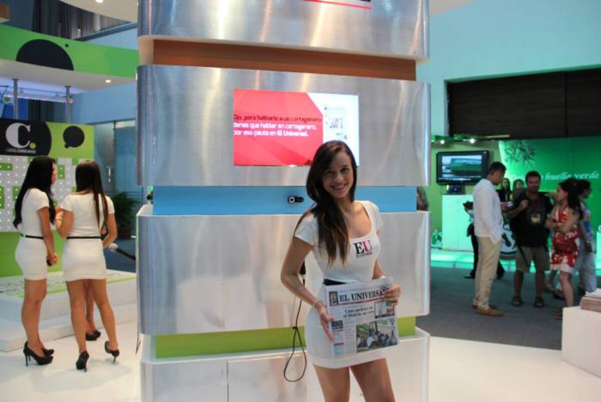 El periódico El Universal no se quedó atrás con la creatividad de las actividades en su stand. Rosa Maza
