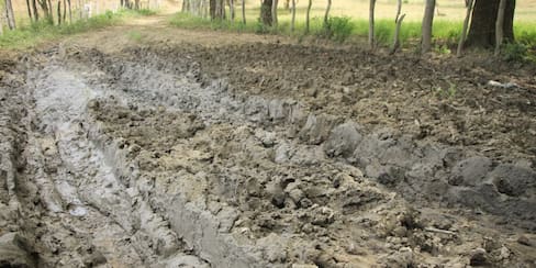 Campesinos denuncian mal estado de vía rural en el norte de Bolívar