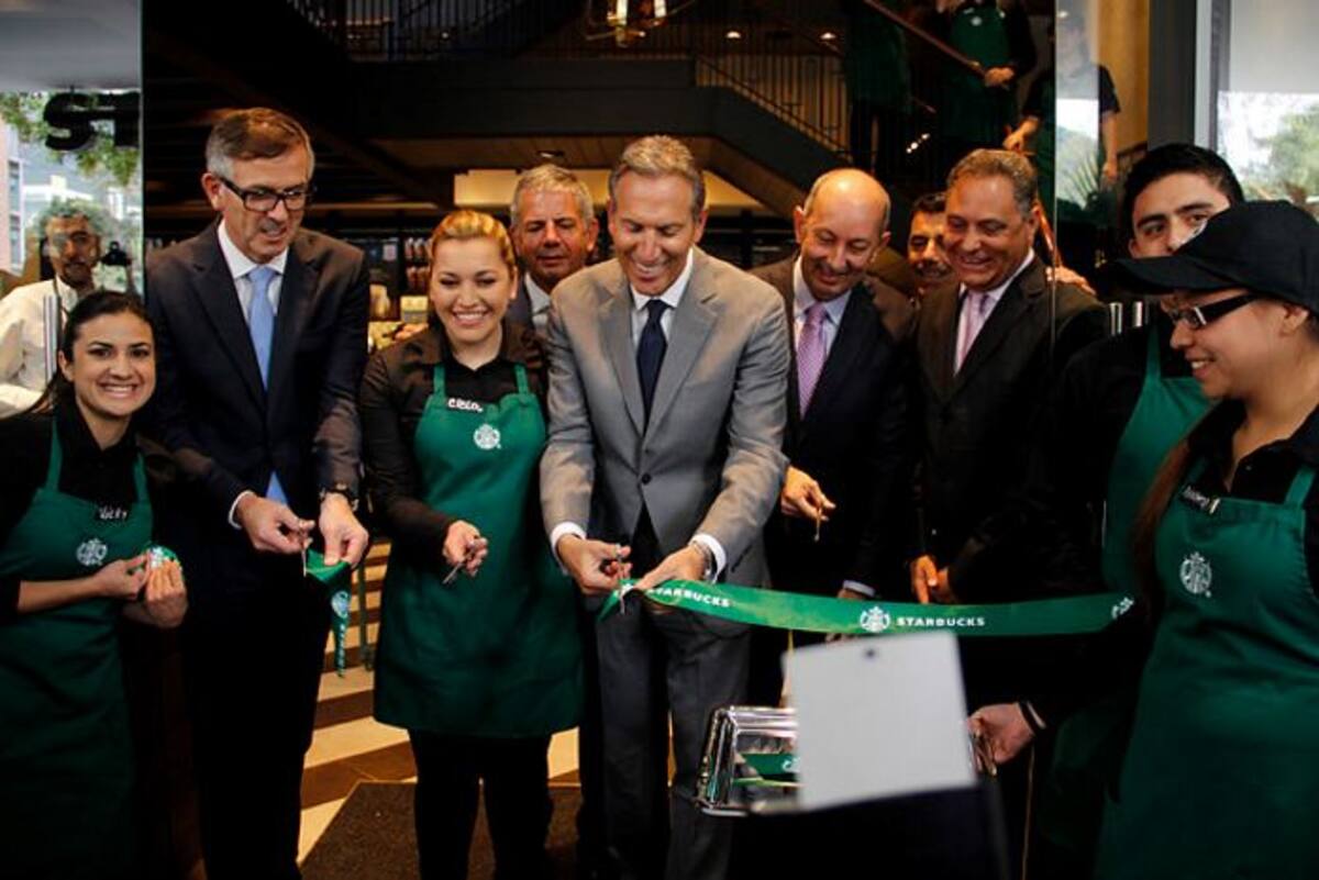 Inauguración de la primera tienda de Starbucks en Colombia. COLPRENSA