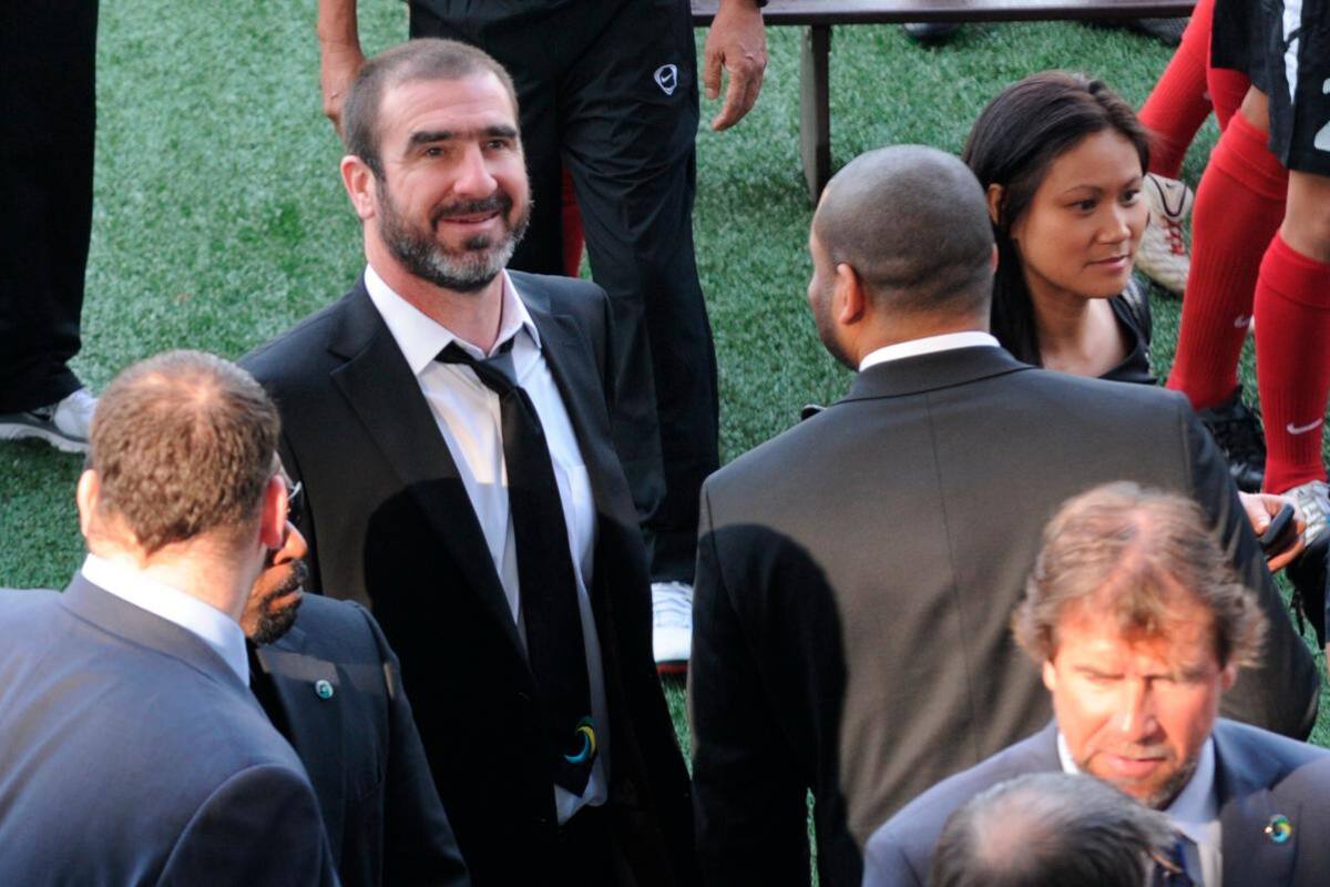 “Ver jugar al Manchester es como ver a un anciano hacer el amor”: Eric Cantoná