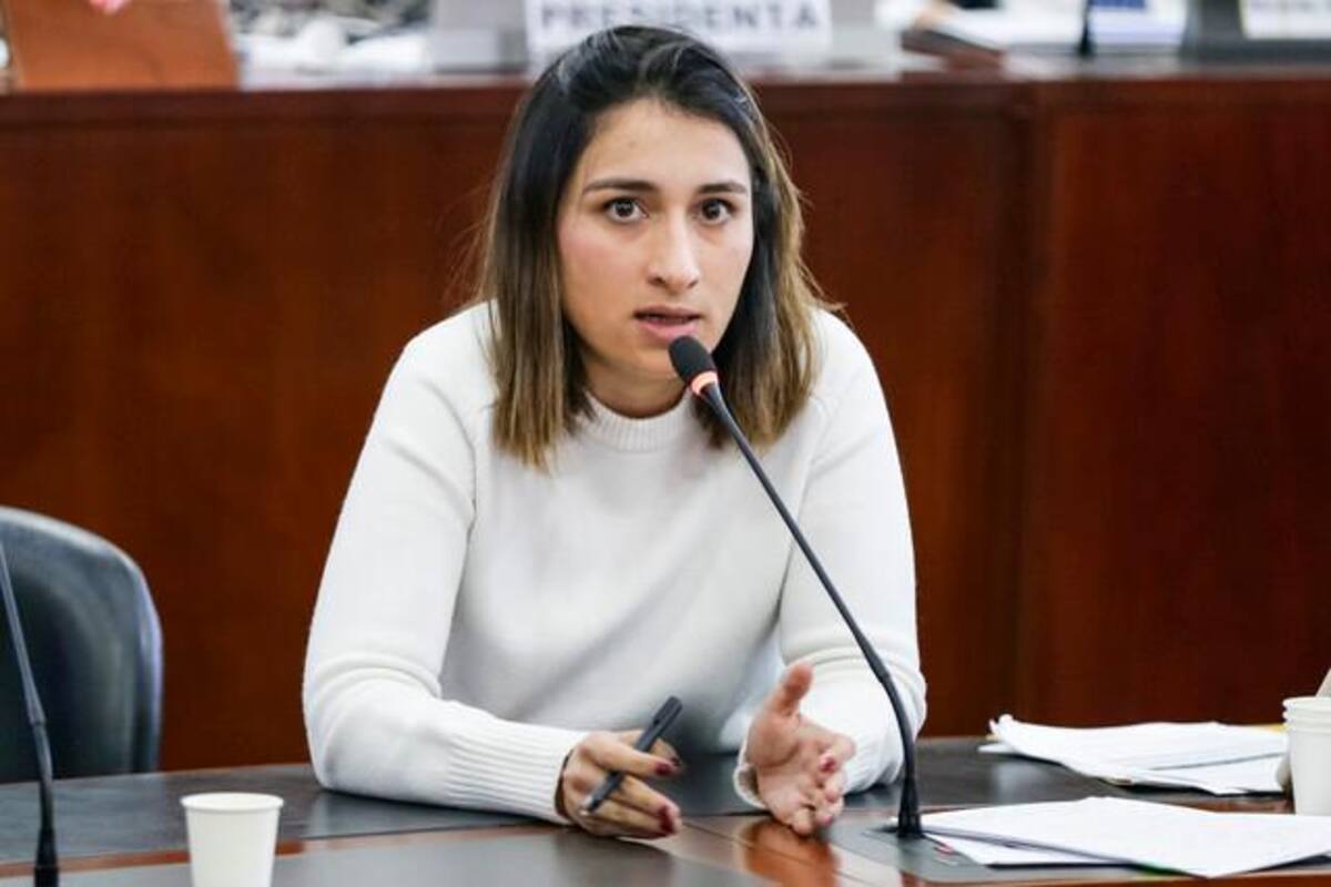 Caso Laura Sarabia: llaman a juicio a policías que ‘chuzaron’ a Marelbys Meza