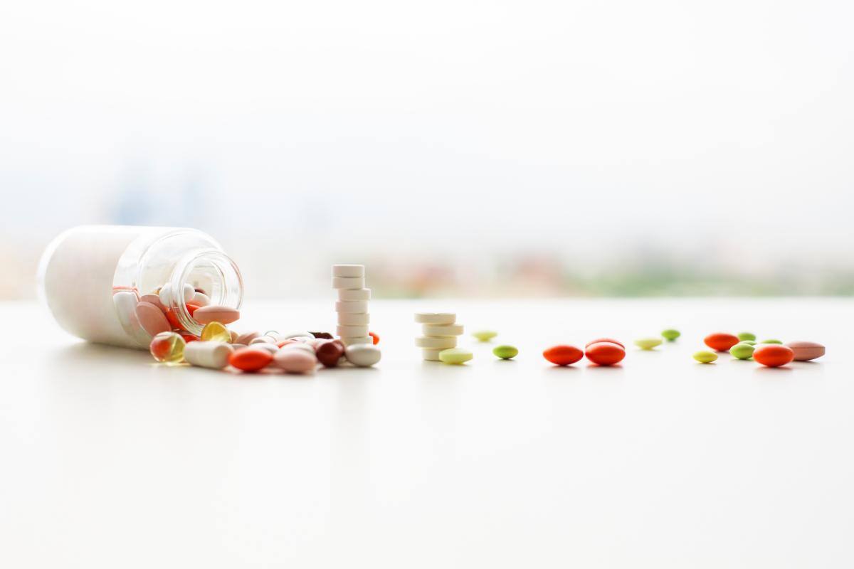 Al automedicarte, te vuelves tu peor enemigo