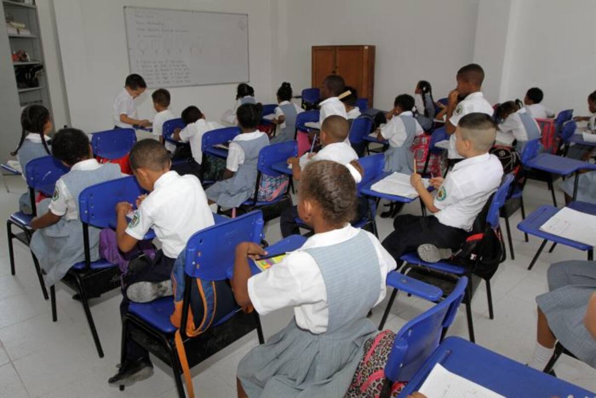 Los 120 mil estudiantes de los colegios públicos de Cartagena regresarán a clases el martes. Archivo.