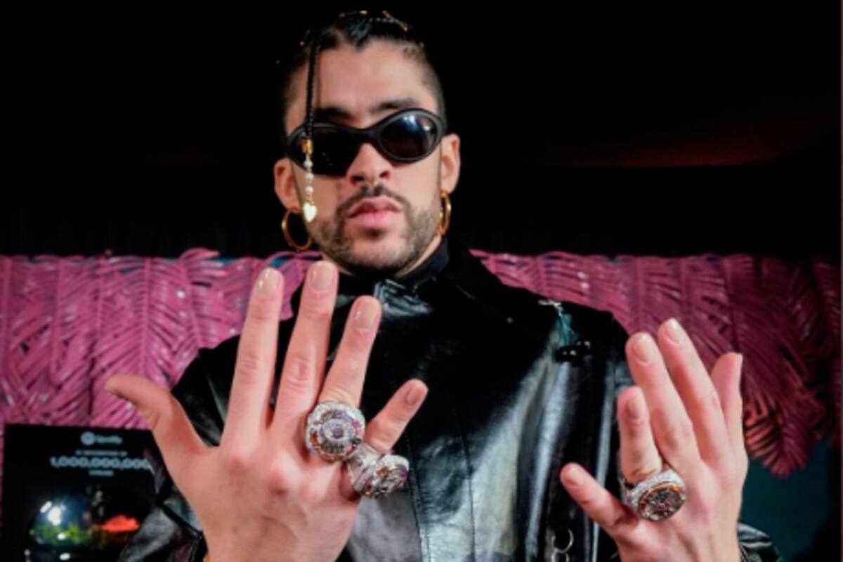Bad Bunny recibió lujosos anillos por ser el más escuchado de Spotify