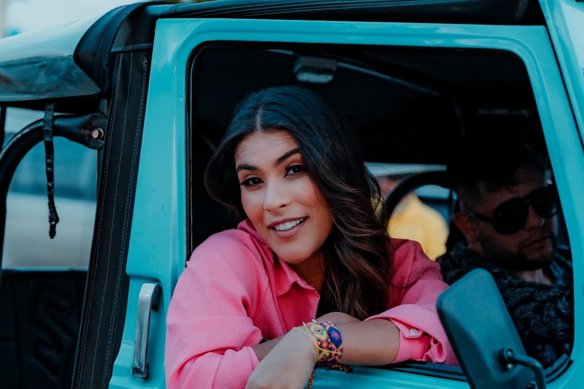 Karen Lizarazo presenta “Por infiel”, su nueva canción