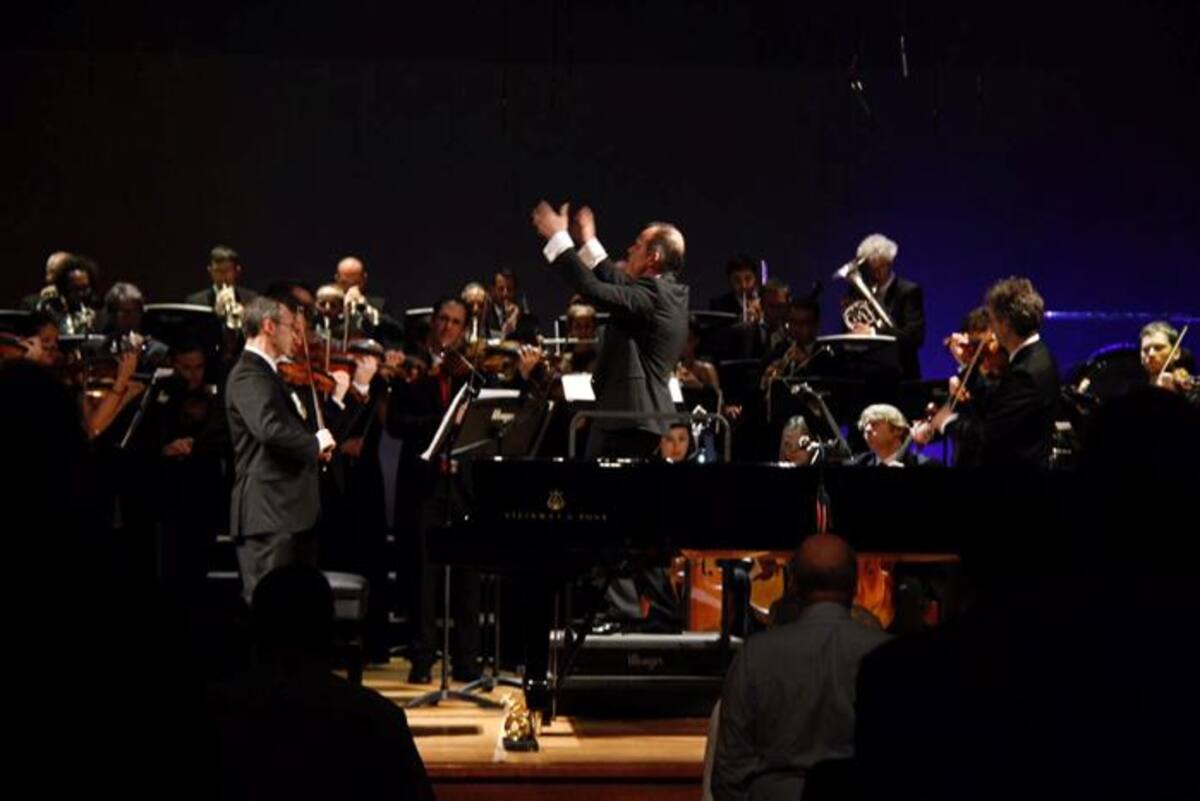 La música nos reconcilia con el esplendor de la música francesa entre dos siglos, la obra de Debussy, Ravel y Rameau, elegidos por una alta y profunda estética sonora. MARUJA PARRA