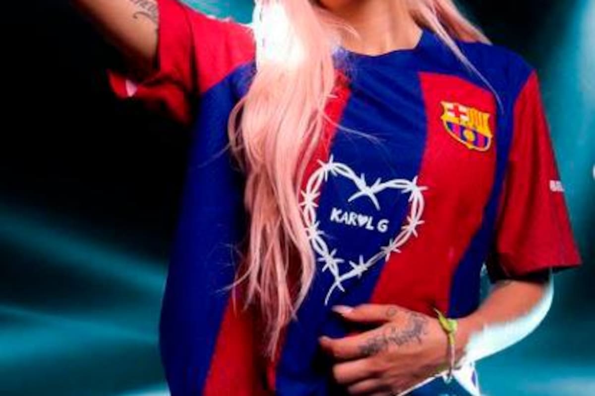 Este es el precio de la camiseta del Barcelona con el sello de Karol G