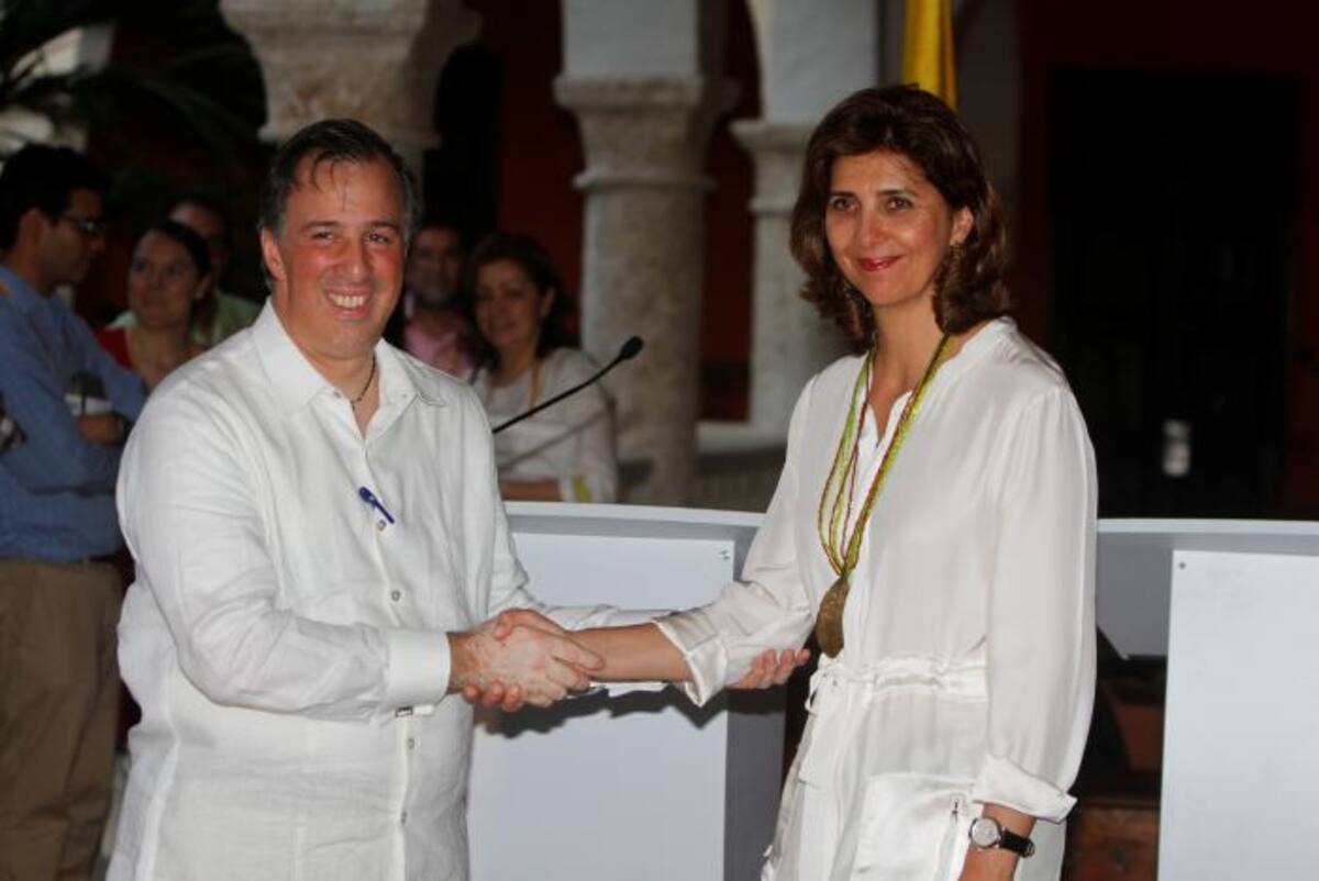 Cancilleres de Colombia y México, María Ángela Holguín y José Antonio Meade, respectivamente. Oscar Diaz Acosta - El Universal
