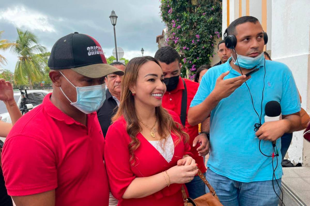 Video: El regreso de Gloria Estrada al Concejo de Cartagena