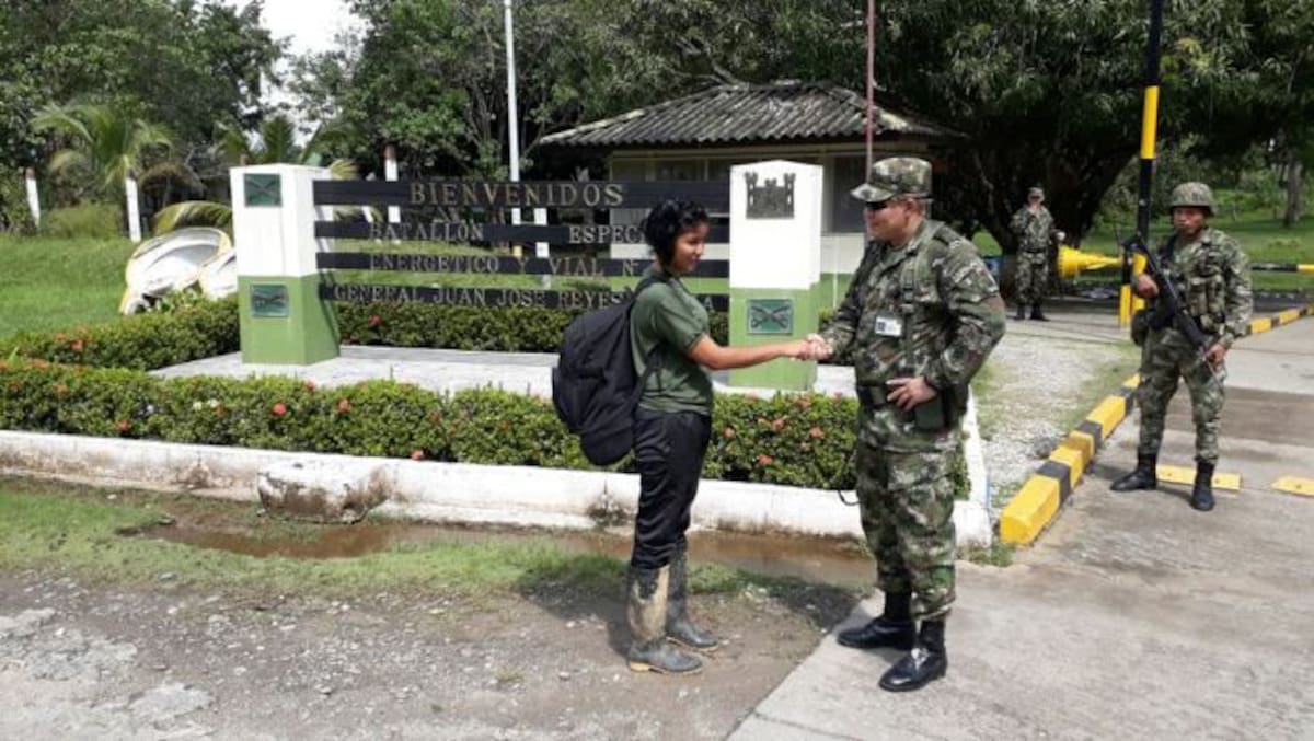 Alias Natalia se entregó al Ejército. Cortesía.