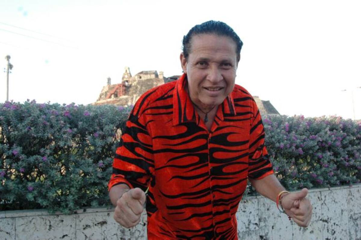 Cheo Romero es despedido por amantes de la salsa y por sus vecinos en el tradicional barrio Getsemaní EL UNIVERSAL - Periodistas de Cartagena