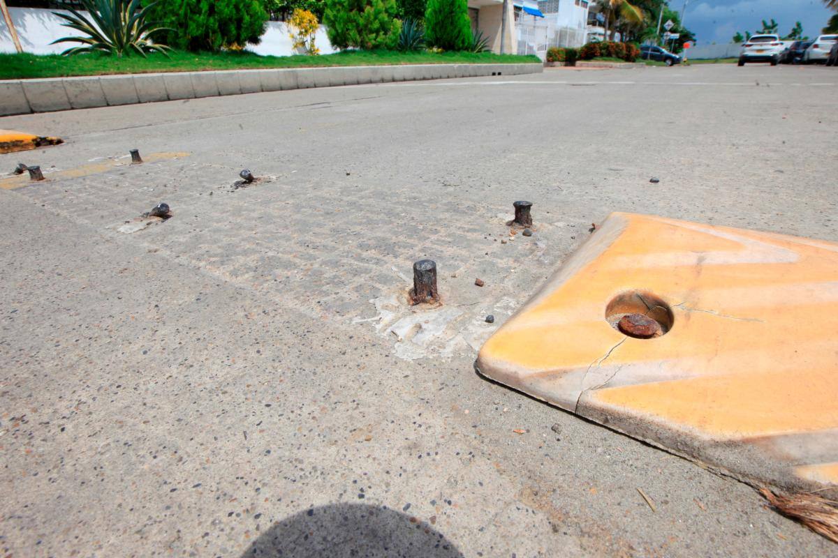 ‘Taches puya llanta’: dolor de cabeza de conductores en Cartagena