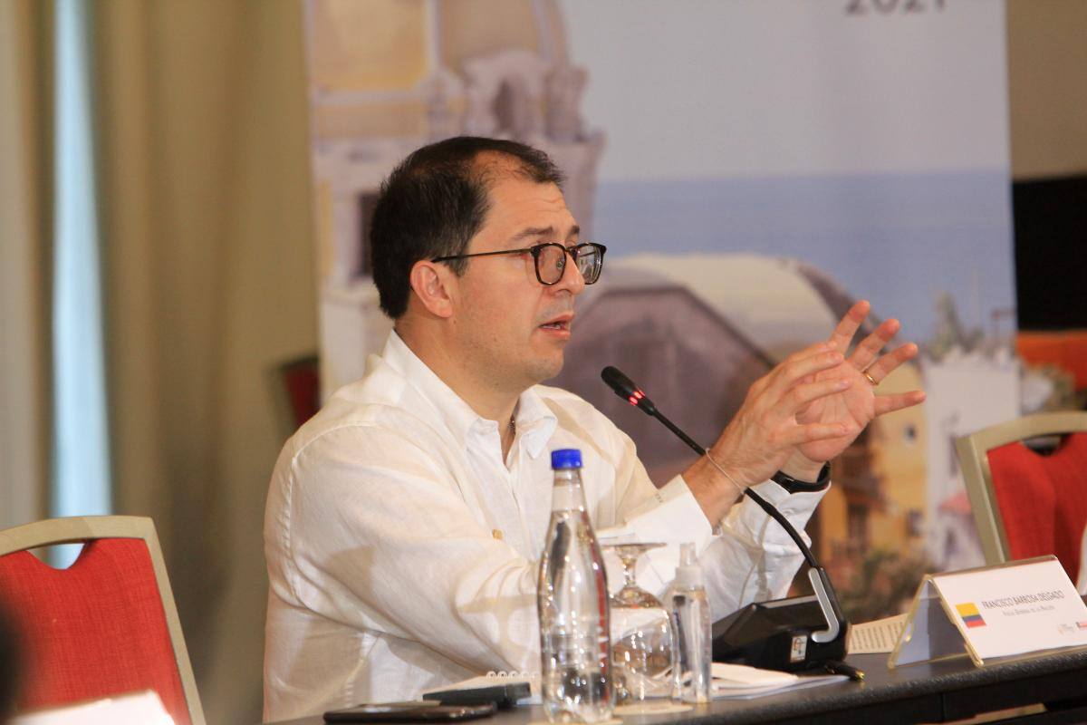 Argentina y Colombia buscan estrechar lazos y combatir crimen organizado