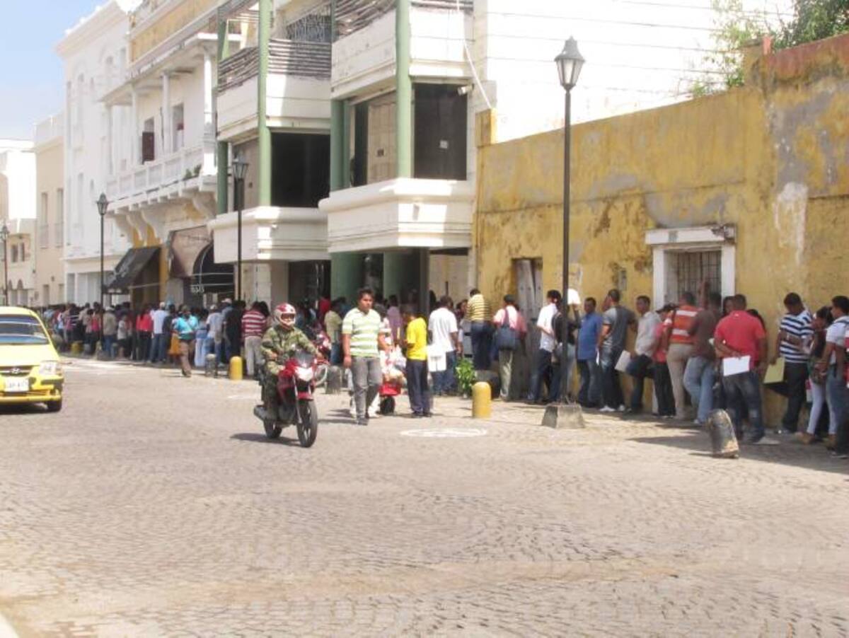 Los asistentes empezaron a llegar desde la madrugada de este jueves, para particiapar en la feria. ANTONIO CANCHILA GARCÍA - ELUNIVERSAL.COM.CO