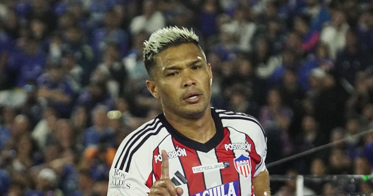 Video: Teófilo Gutiérrez's Romantic Celebration