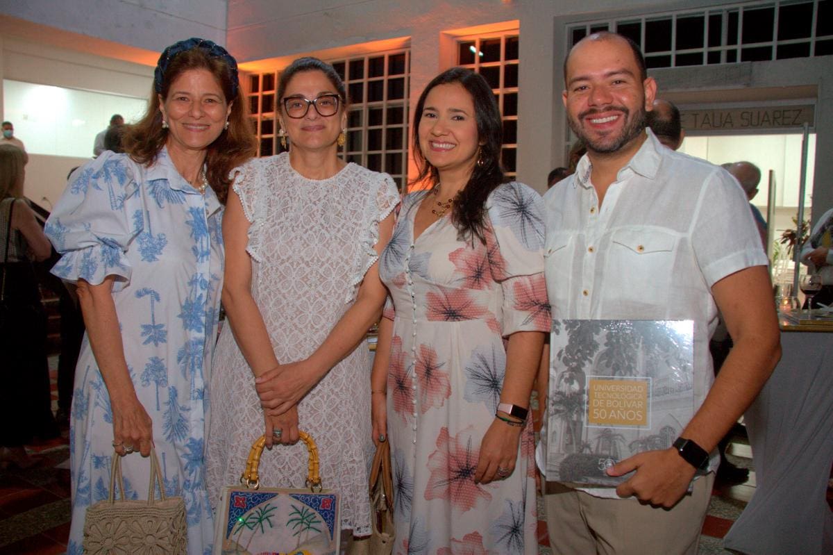 Claudia Fadul, Mónica Fadul, Mayerlín Quintero y Marino Ayaso. //Foto: Luis Eduardo Herrán - El Universal