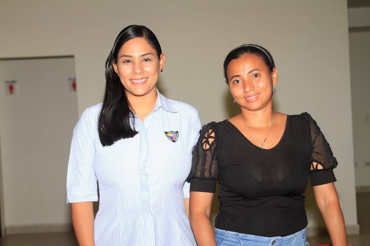 Marjor Andrea Buitrago Ramírez y María Concepción Toloza Quintero.//Foto: Óscar Díaz - El Universal.