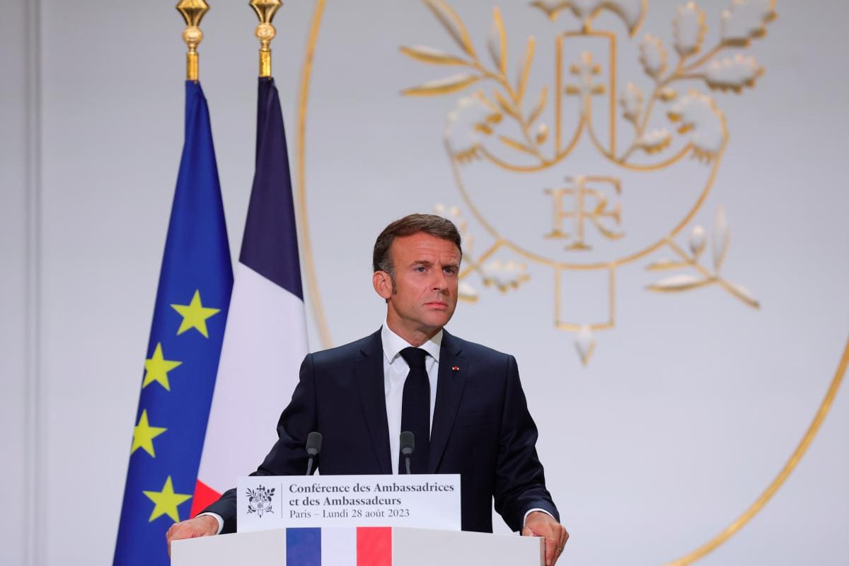 Macron pide la integración de Francia en la OTCA por su soberanía sobre Guayana