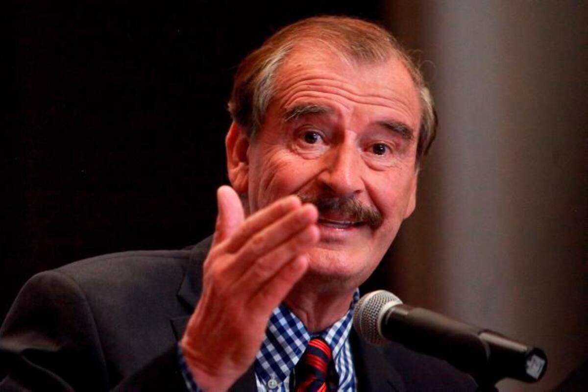 Expresidente mexicano Vicente Fox, hospitalizado por COVID, según medios