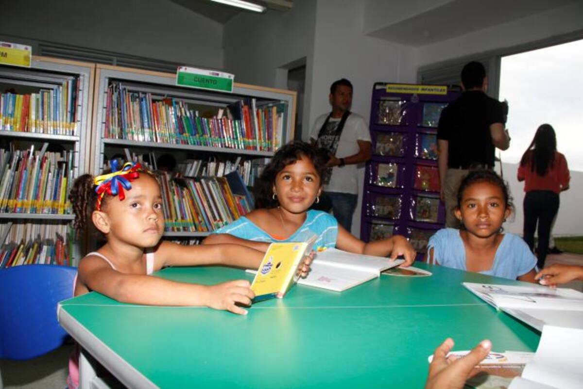 Las bibliotecas municipales se beneficiarán con dotación tecnológica y capacitaciones. Archivo