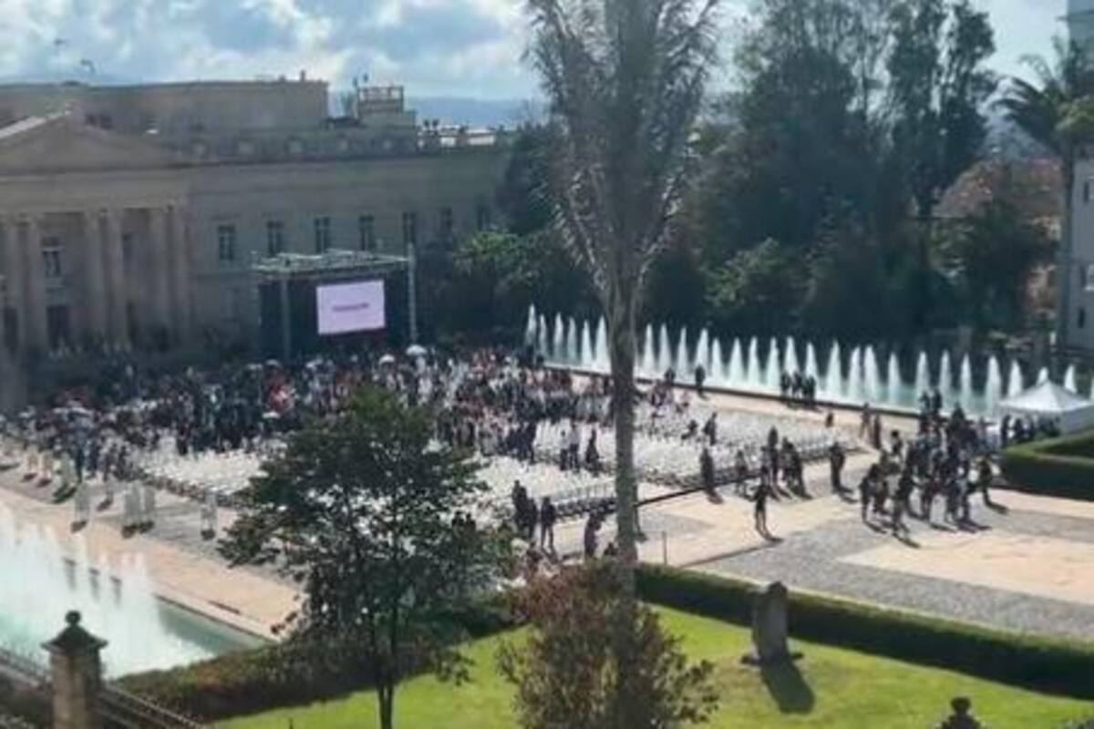 Gobierno Petro radica reforma a la salud