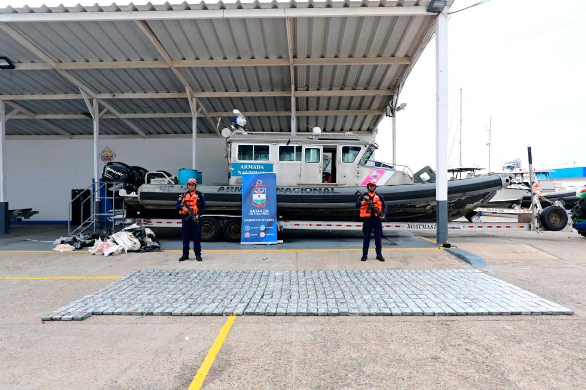 Golpe al narcotráfico: caen más de mil kilos de cocaína en el Mar Caribe