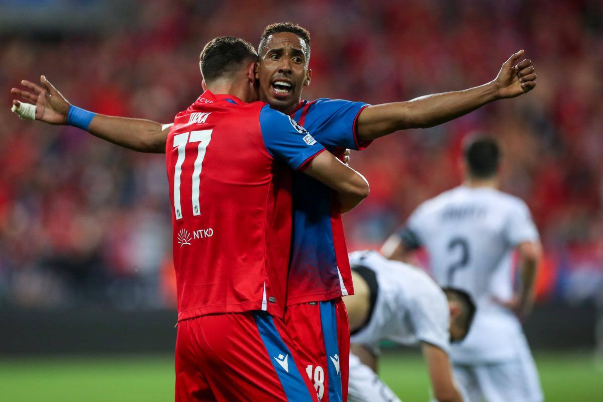 Un colombiano, poco conocido, jugará la Liga de Campeones