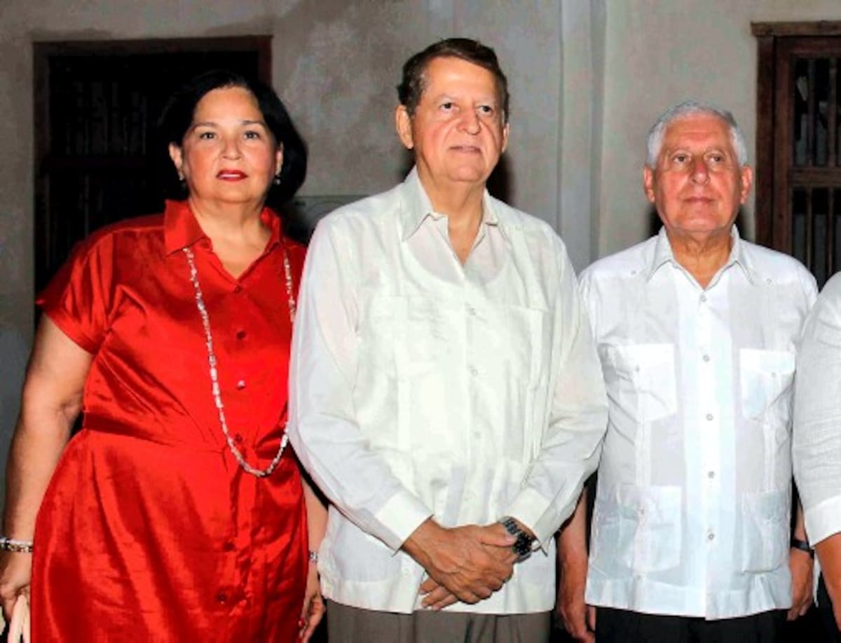 Linda Porto, León Trujillo, Juan Vitta.