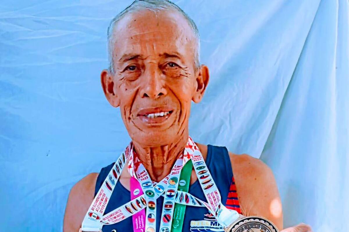 ¡Otra hazaña: Arcadio Martínez, dos oros en Suramericano de Atletismo