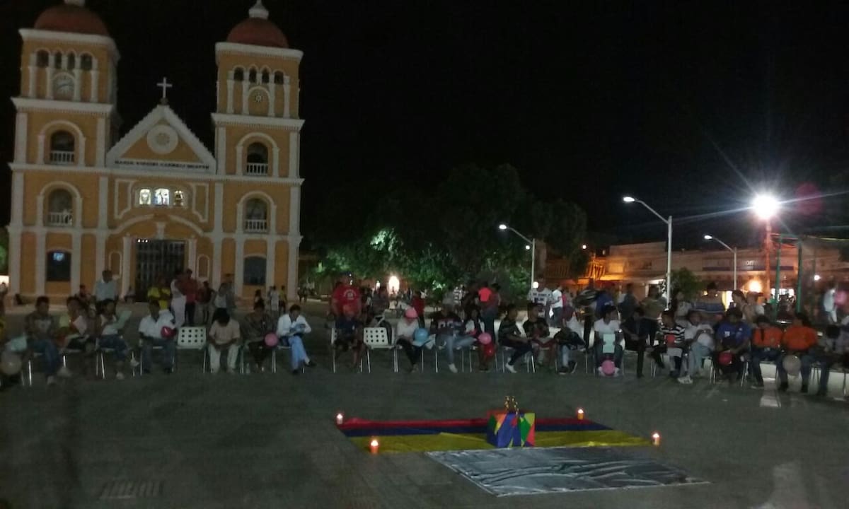 Vigilia por la paz en los Montes de María. Lila Leyva/ El Universal/