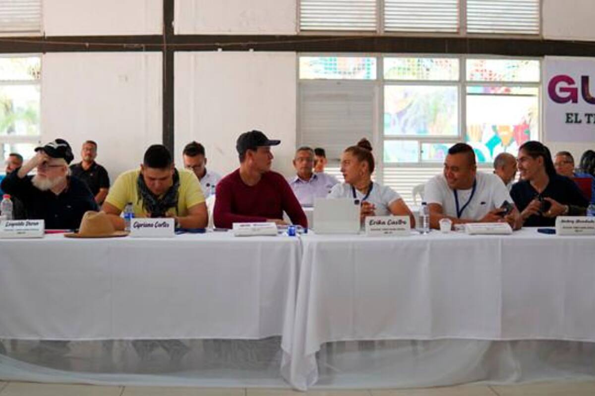 Anuncian acuerdos: Gobierno y disidencias de Iván ‘Mordisco’ tras negociaciones