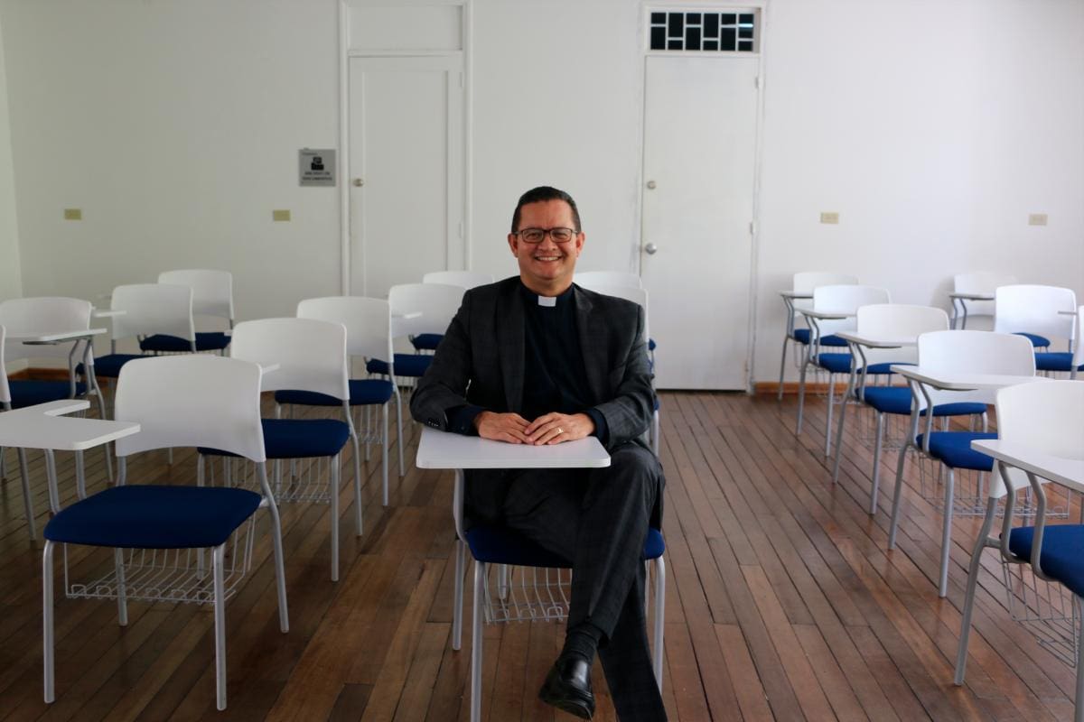 Padre Harold Castilla Devoz, rector general. // Cortesía