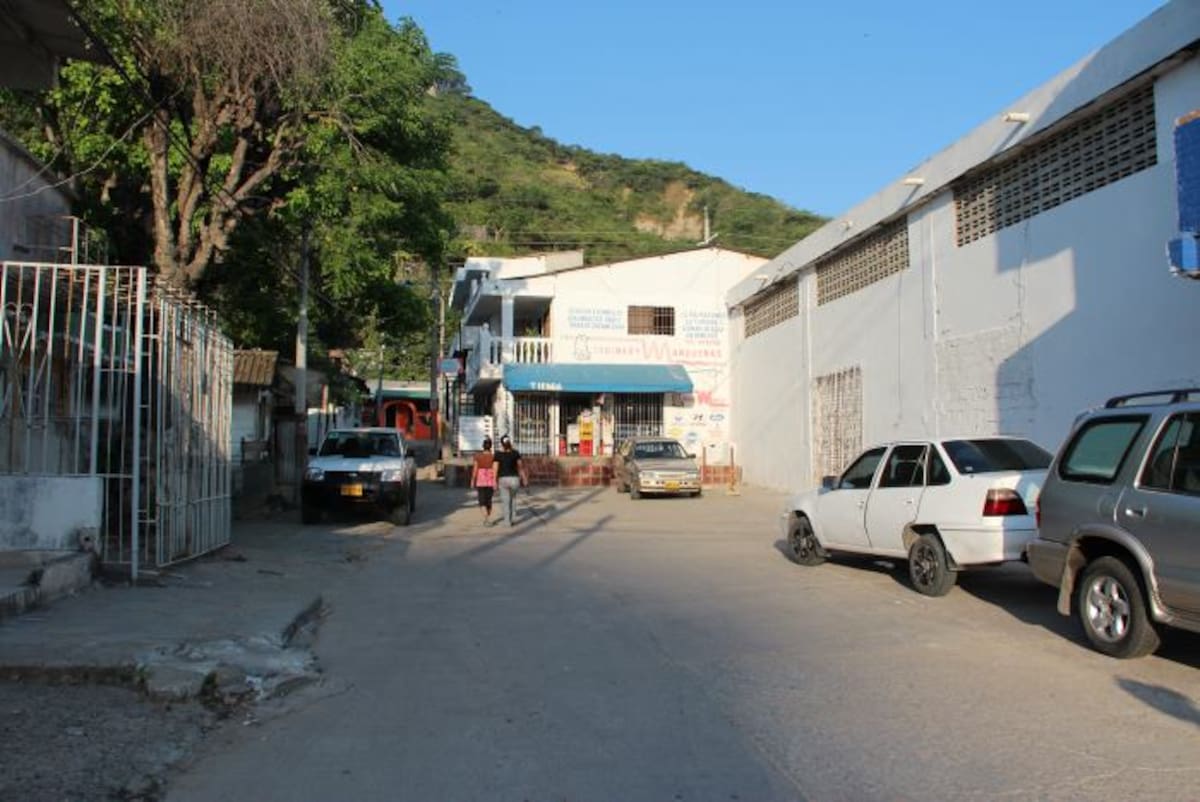 Los habitantes de esta calle del sector El Toril, dice ser los más afectados por la inseguridad. ANTONIO CANCHILA GARCÍA - ELUNIVERSAL.COM.CO