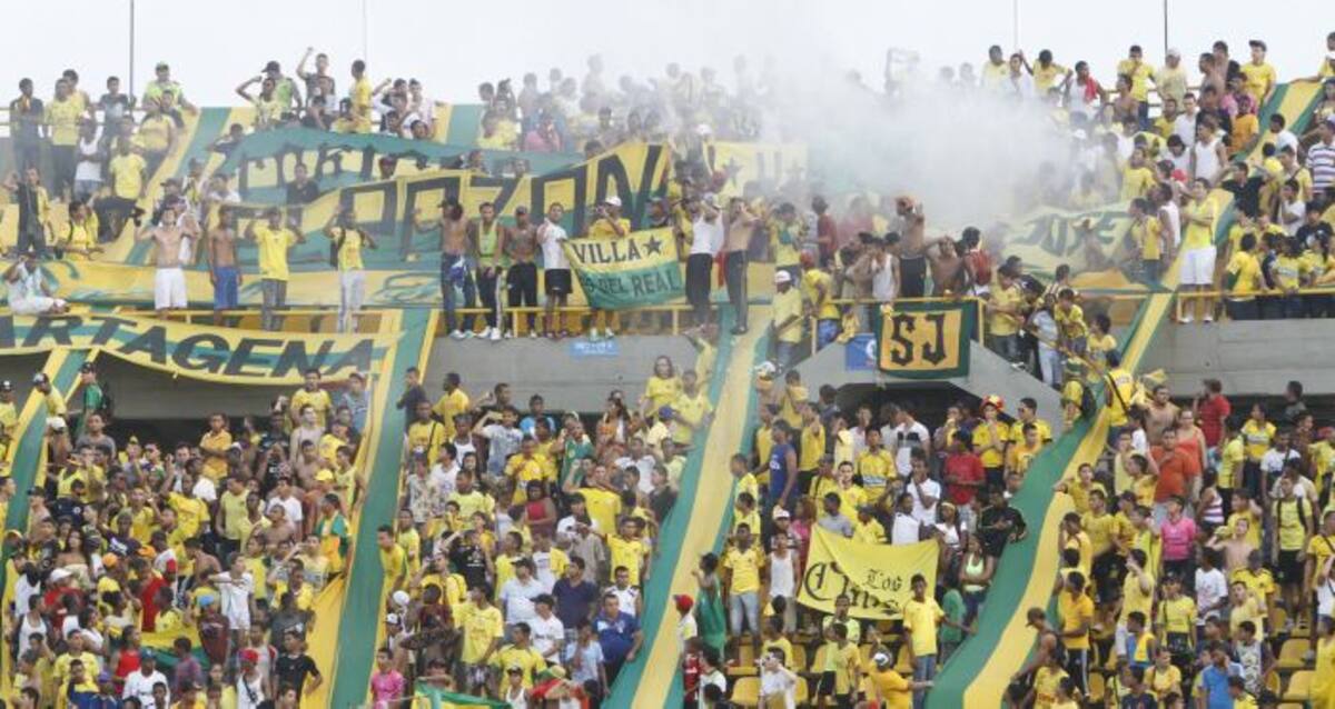 Se acabó la comunión entre la hinchada y el Real Cartagena. El del lunes, ante el Bogotá, podría ser el último partido en el estadio Jaime Morón León. JULIO CASTAÑO/EL UNIVERSAL