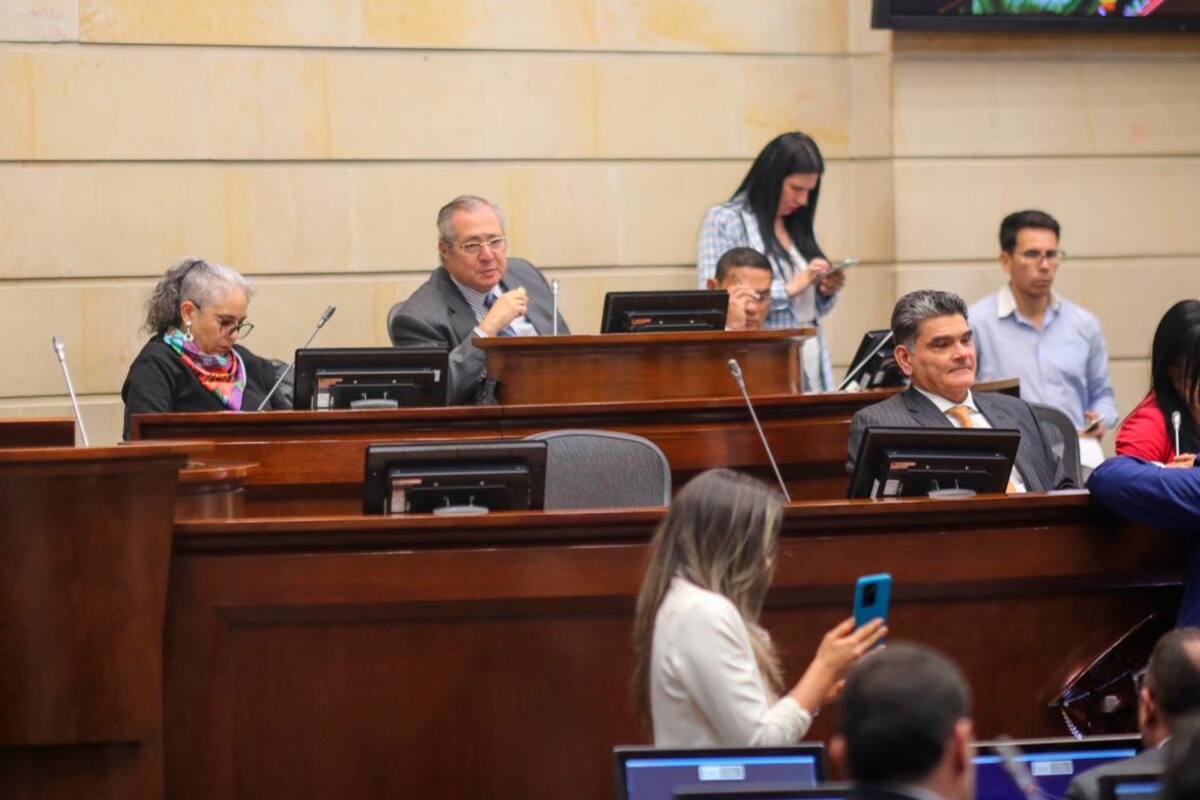 Senado aprobó el cambio de nombre de las Fuerzas Aéreas a Fuerza Aeroespacial