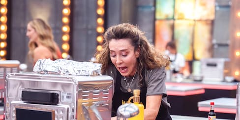 Marcela Carvajal sufrió accidente durante reto de MasterChef: llamaron a paramédicos
