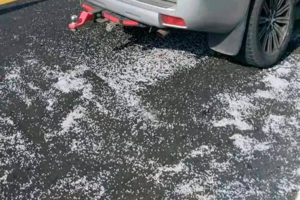 ¡Trágico! Camioneta atropella a dos jóvenes que iban al colegio: hay 1 muerto
