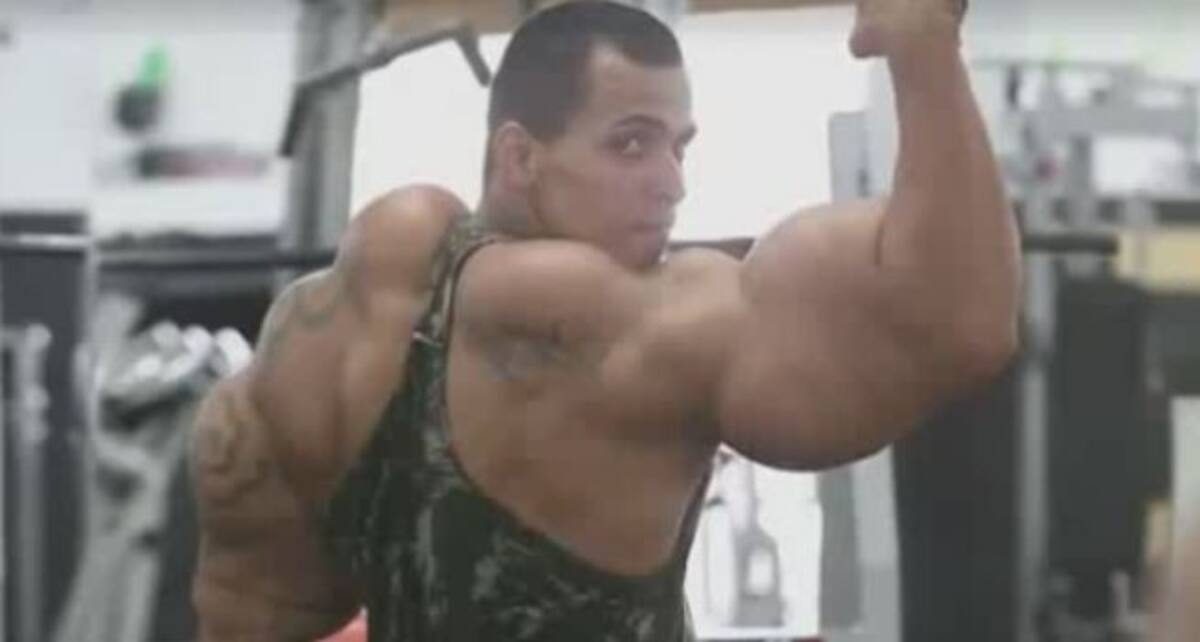Romario Dos Santos. INTERNET