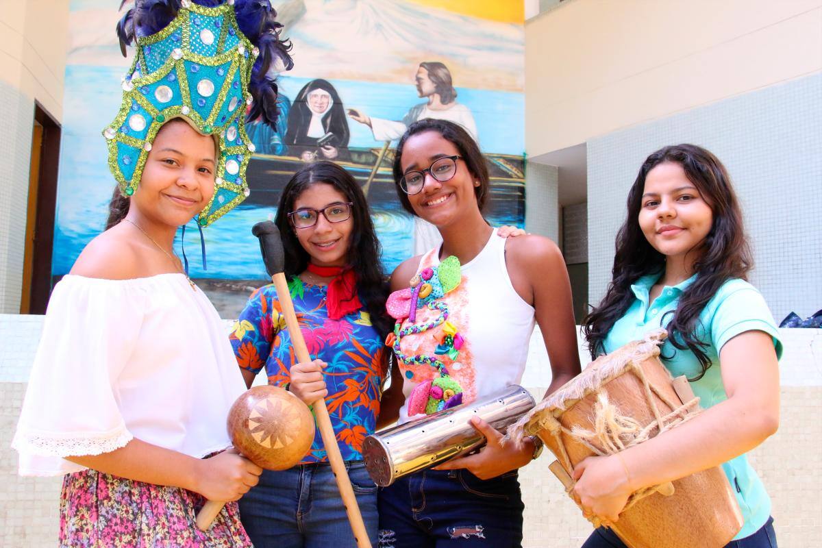 Georgette Hernández, Daniela Camacho, Lorena Mendoza y Valentina Marrugo.