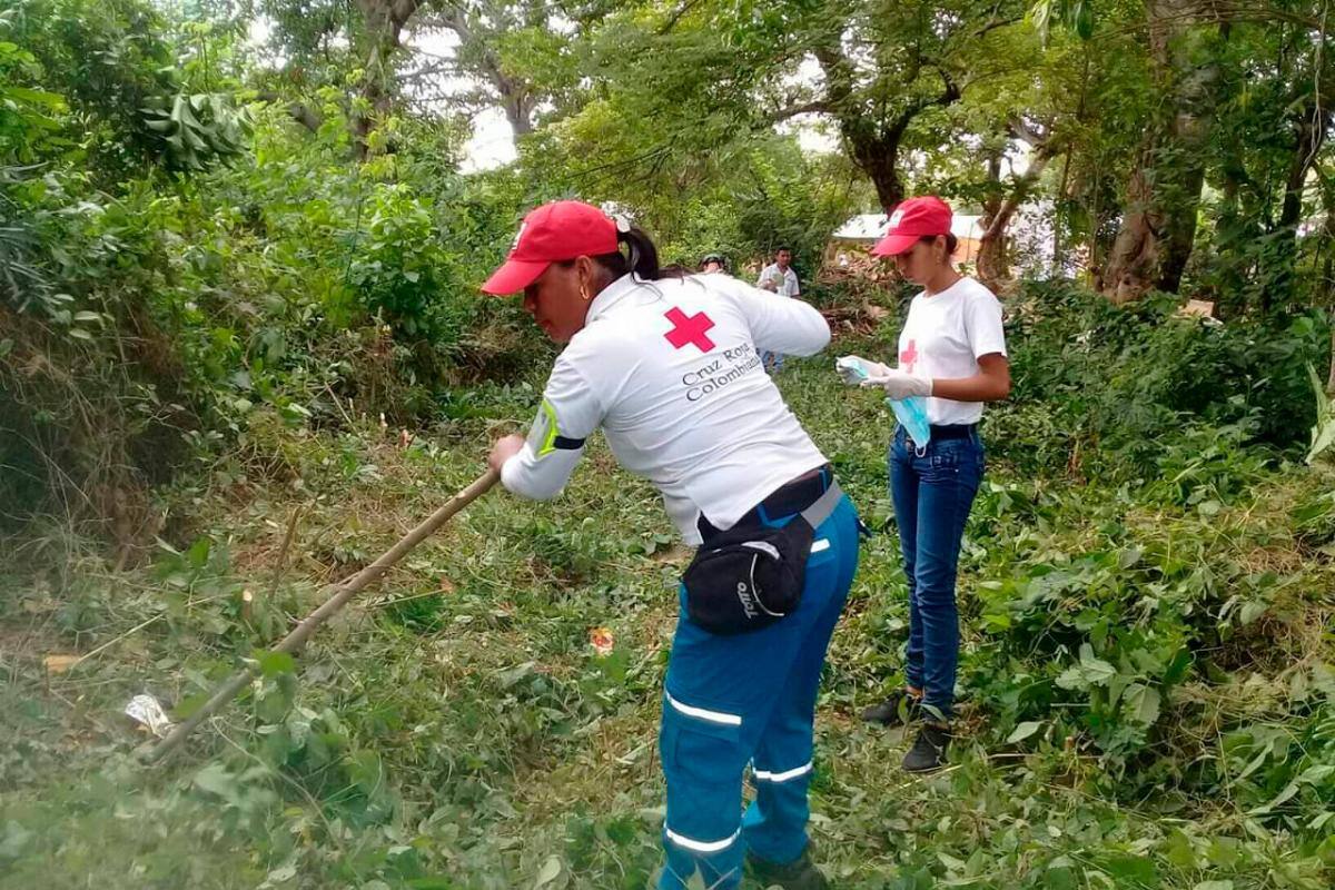 Por fuerte aguacero, 250 damnificados en El Carmen