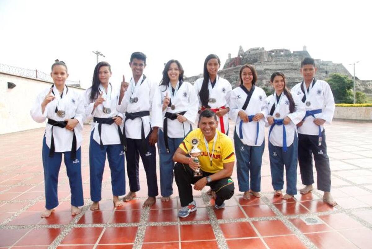 El taekwondo de Bolívar fue subcampeón en la modalidad de pomsae en torneo realizado en Medellín. AROLDO MESTRE/EL UNIVERSAL