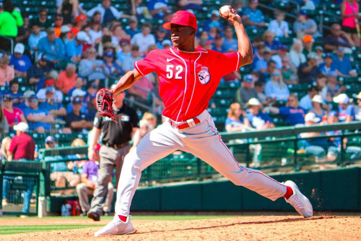 Reiver Sanmartín debutará ante los actuales campeones de la Serie Mundial