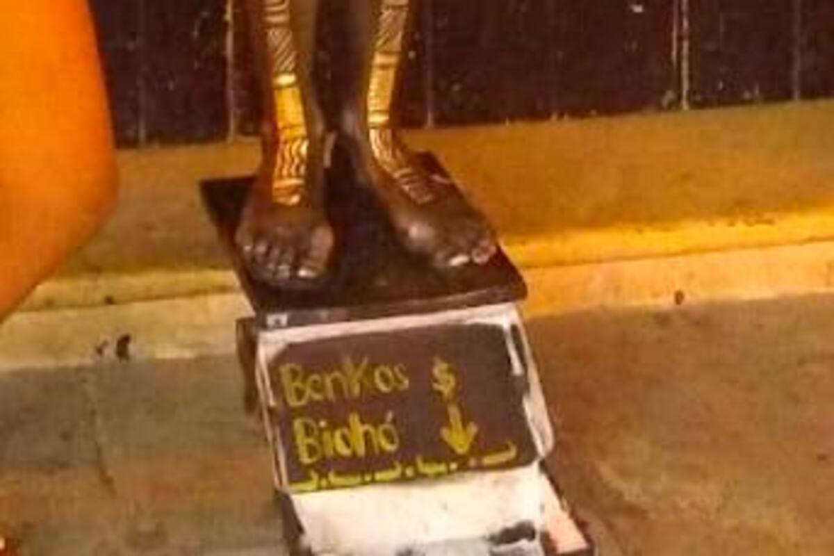 ¿Dónde están? Estatuas vivientes se reinventan en medio de la decadencia