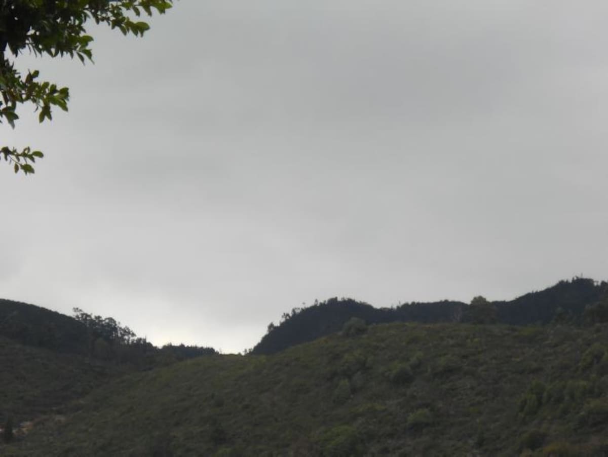 El cerro de Jauica vigila todos los horizontes de Tabio, a 30 kilómetros de Bogotá. . Gustavo Tatis- El Universal