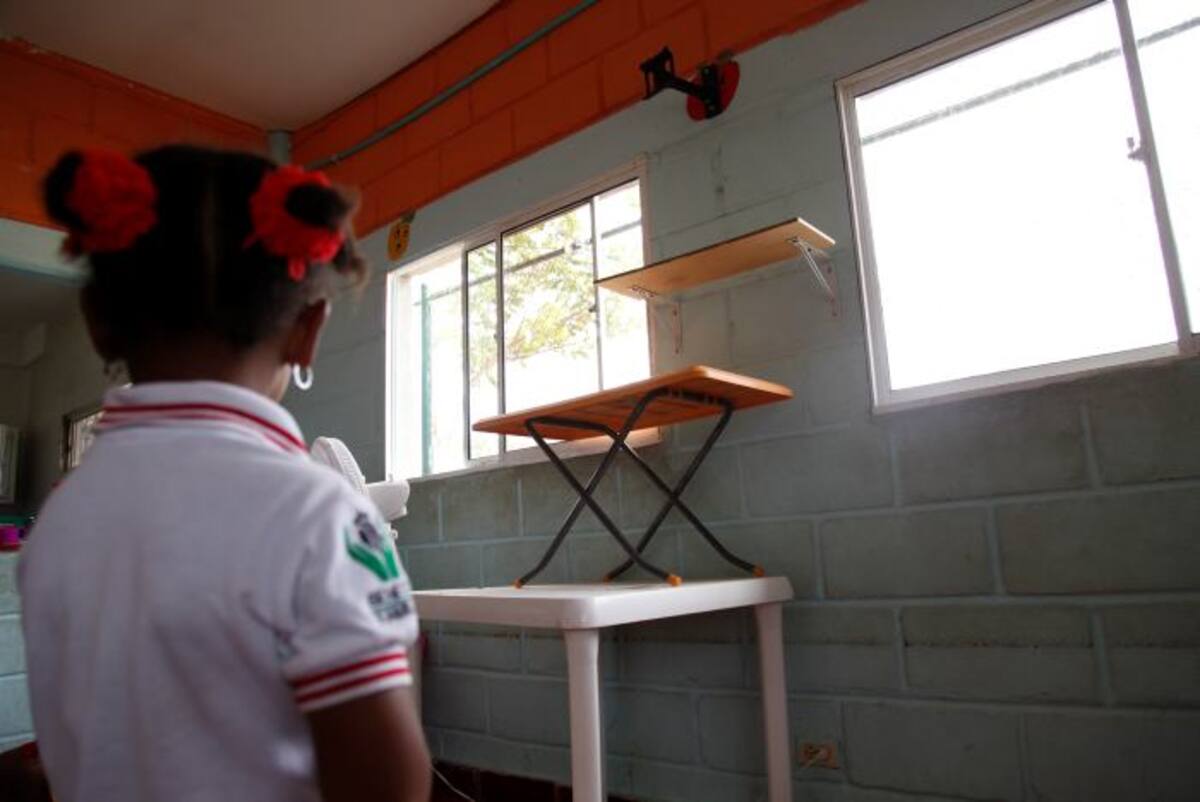 Los delincuentes se llevaron un televisor y un DVD. Foto: El Universal