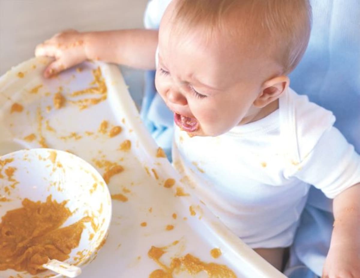 Cuando su bebé tenga dolor de estómago, falta de apetito, diarrea o vómito y fiebre, lo más factible es que tenga una infección intestinal.