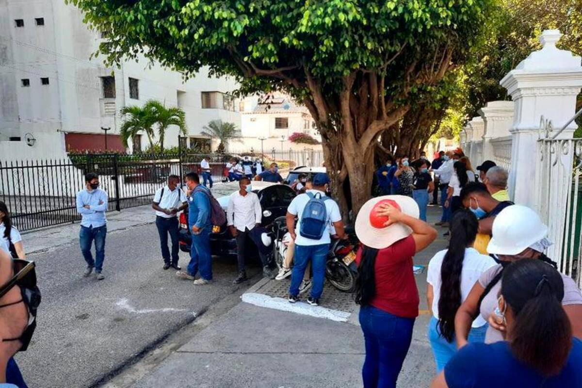 “Exigimos el pago de $3.400 millones”: subcontratista protesta contra Corvivienda